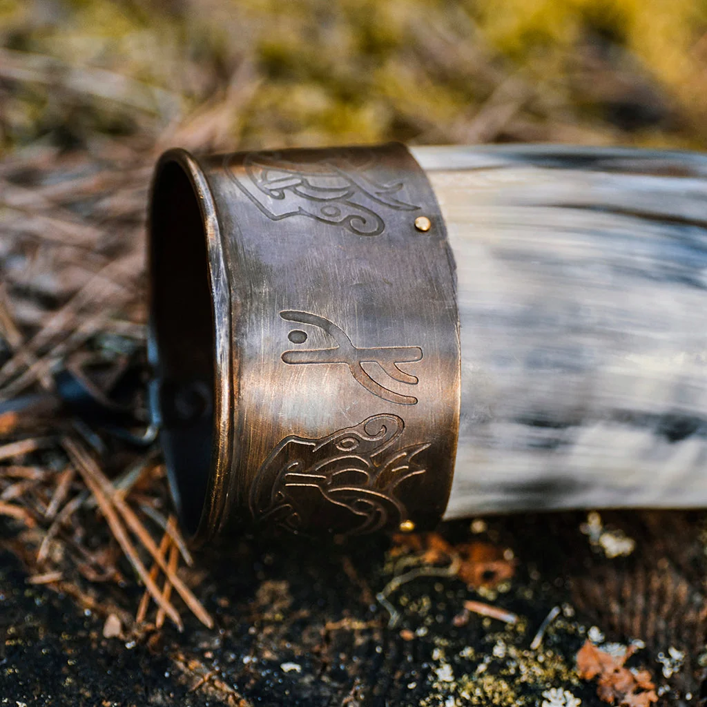 Jarls dryckeshorn, Dreki - Bild 5