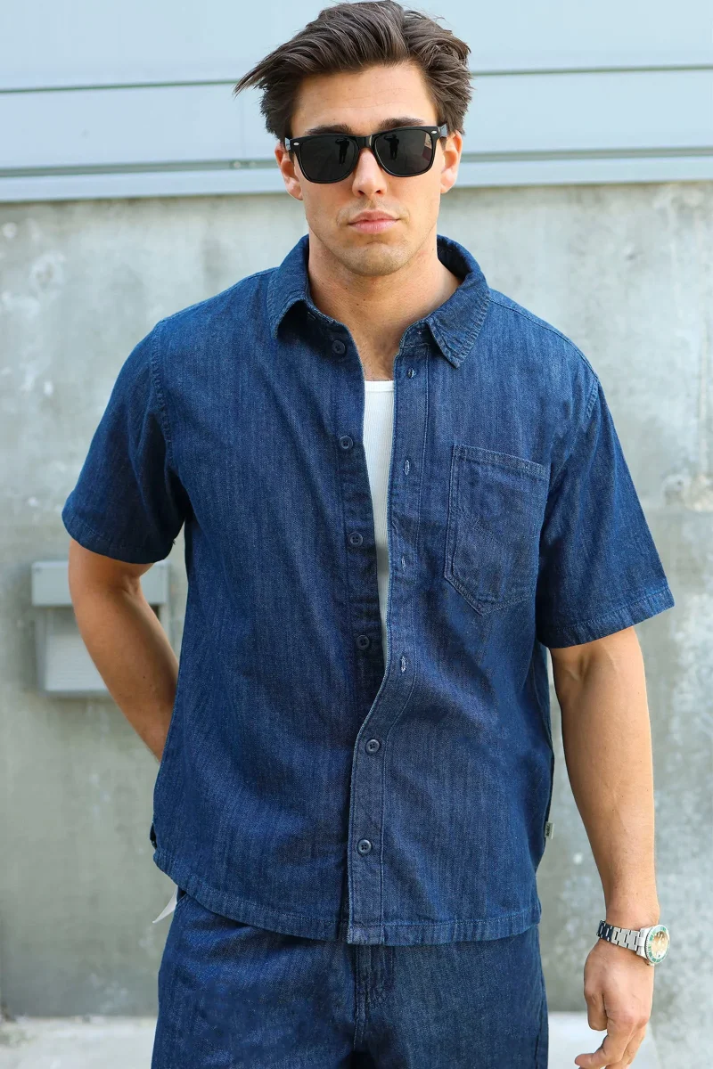 Solid Rogue Short Sleeve Shirt Middle Blue Denim - Bild 2